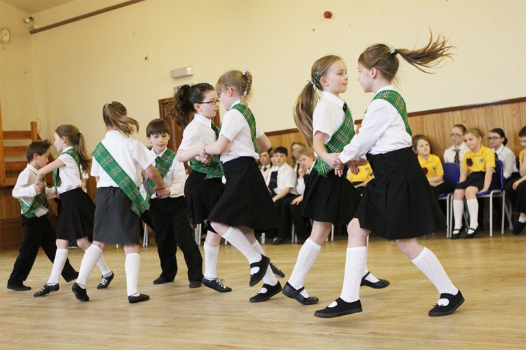 Kids Dancing
